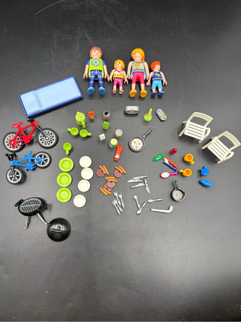 Playmobil 4857 Summer Vacation House Accessories INCOMPLETE Family Kids Bikes